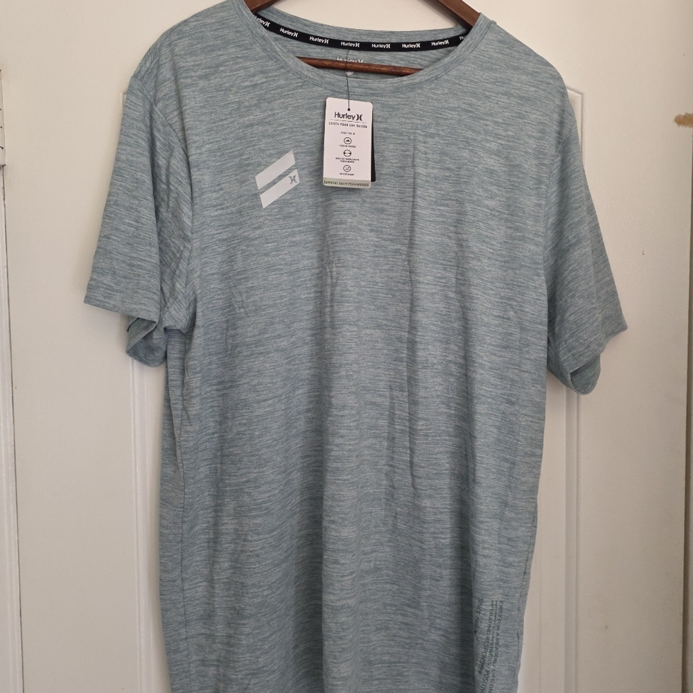 Men's Hurley SZ XL exist shirt tee  Reflective Stretch Soft